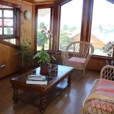 Hostal Lagunitas Puerto Montt Exterior photo