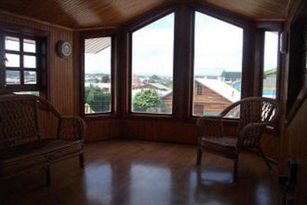 Hostal Lagunitas Puerto Montt Exterior photo